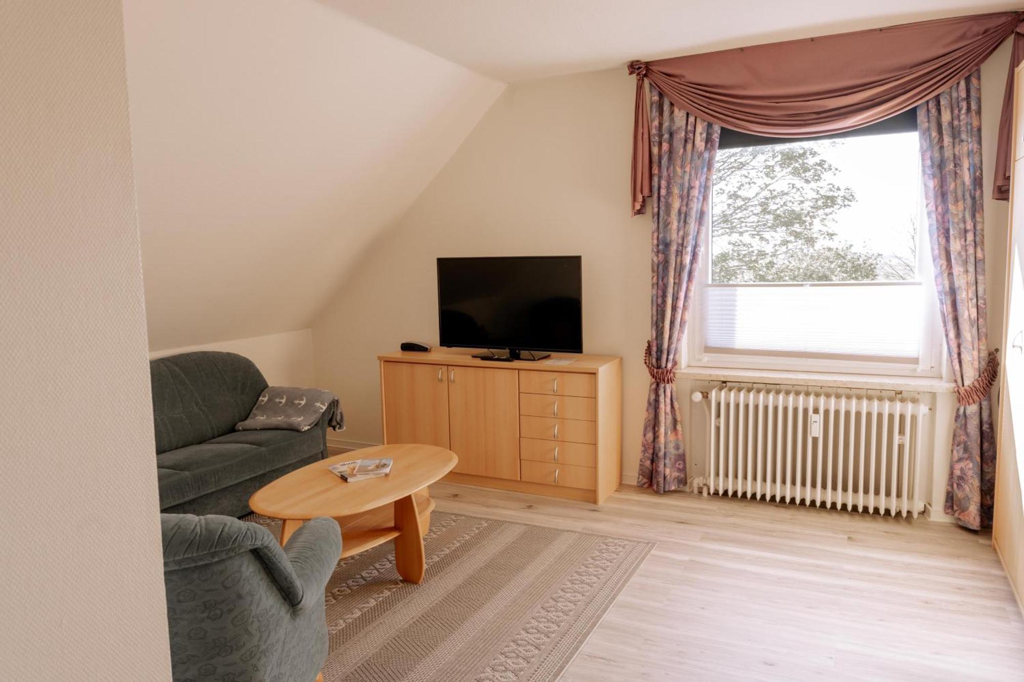 Huus Oll Postweg Apartment Norderney Exterior photo